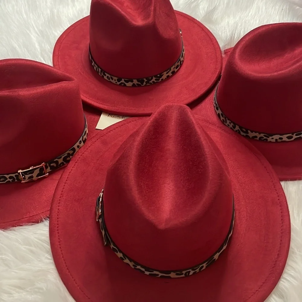 NEW BURGUNDY FASHION BRIM HAT LEOPARD ACCENT